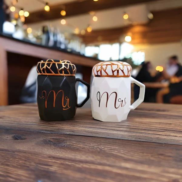 Mr and Mrs Coffee Mugs, Wedding Gifts for Couple/Bride and Groom, Ceramic Marble Cups for Bridal Shower Engagement Wedding, Married Couples Anniversary Mug Set of 2