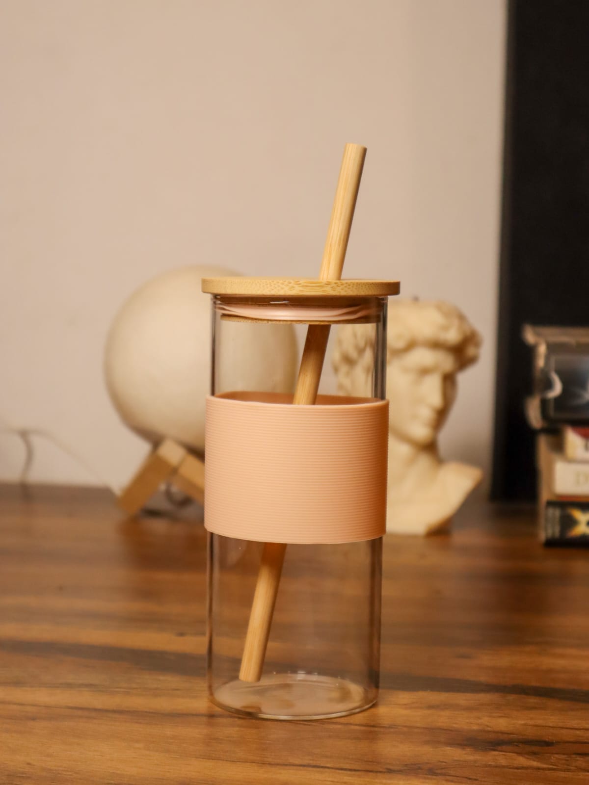 Glass Tumbler with Wooden lid and Wooden Straw Glass Tumbler Glass Beer Mug  (420 ml)